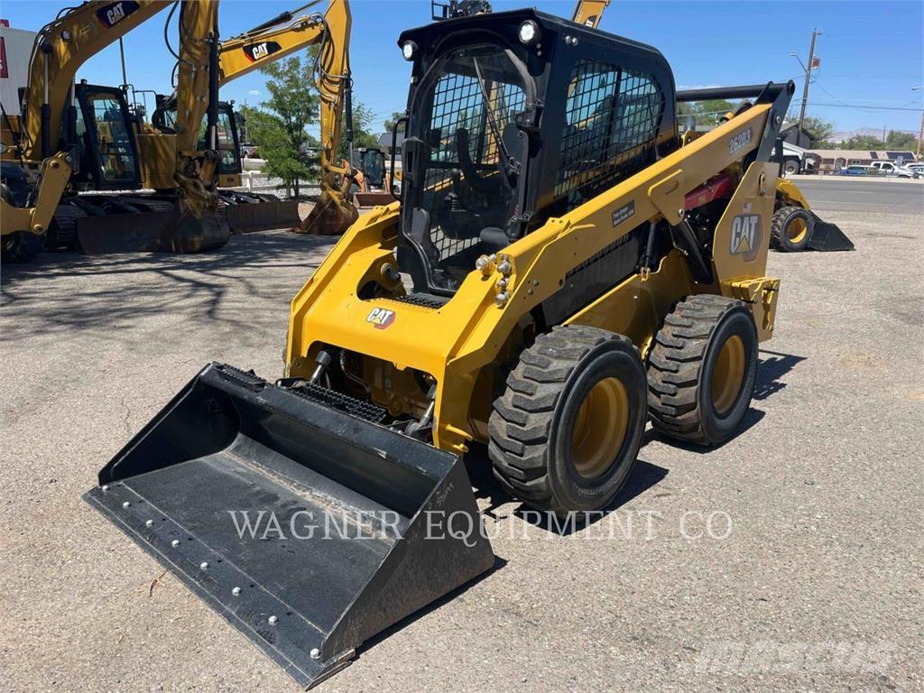 CAT 262D3 Skid steer mini utovarivači