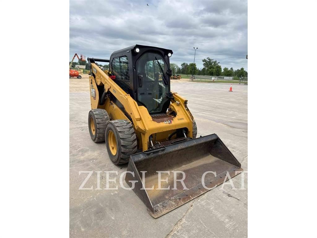 CAT 262D3 Skid steer mini utovarivači