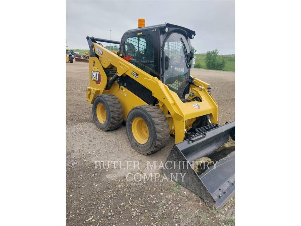 CAT 262D3 Skid steer mini utovarivači