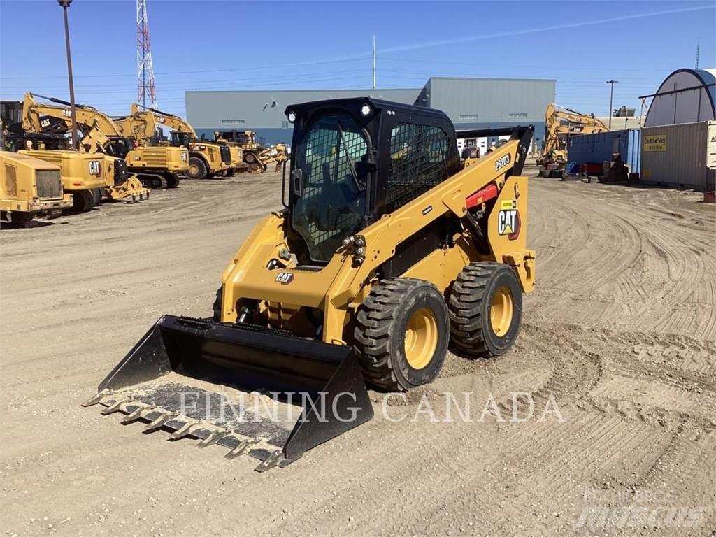 CAT 262D3 Skid steer mini utovarivači