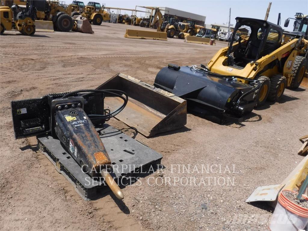 CAT 262D3 Skid steer mini utovarivači
