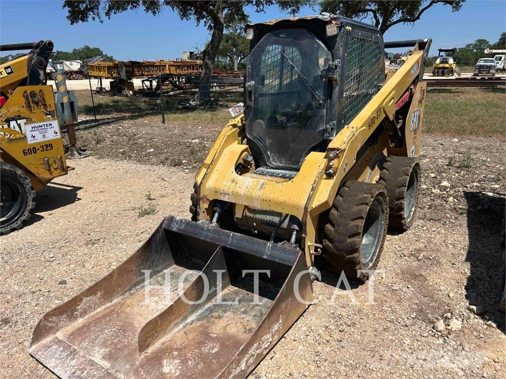 CAT 262D3 Skid steer mini utovarivači