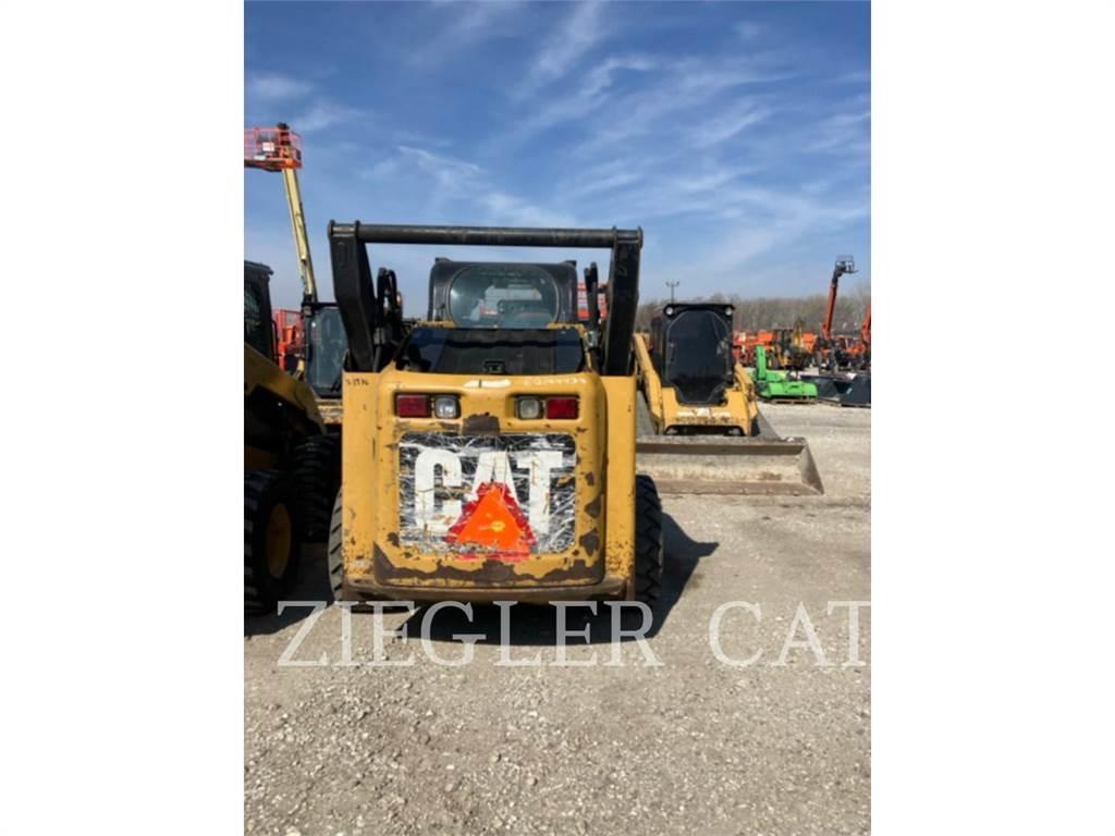 CAT 272C Skid steer mini utovarivači