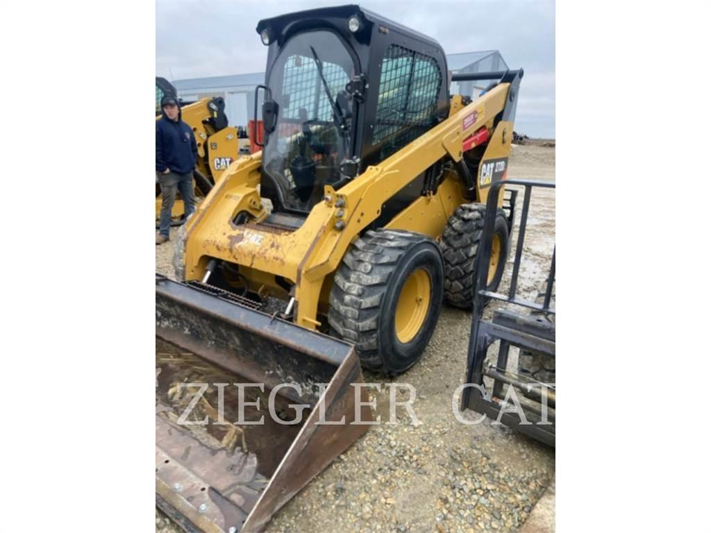 CAT 272D2 Skid steer mini utovarivači