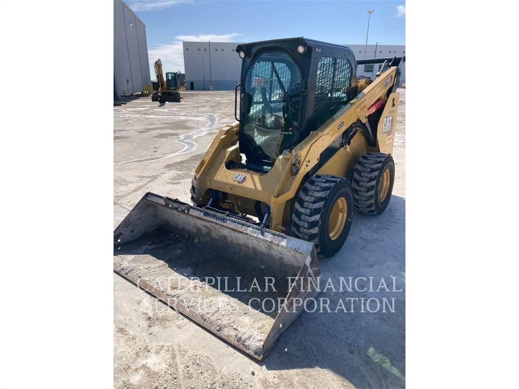 CAT 272D3 Skid steer mini utovarivači