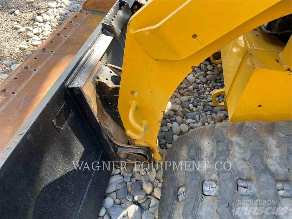CAT 279D Utovarivači gusjeničari