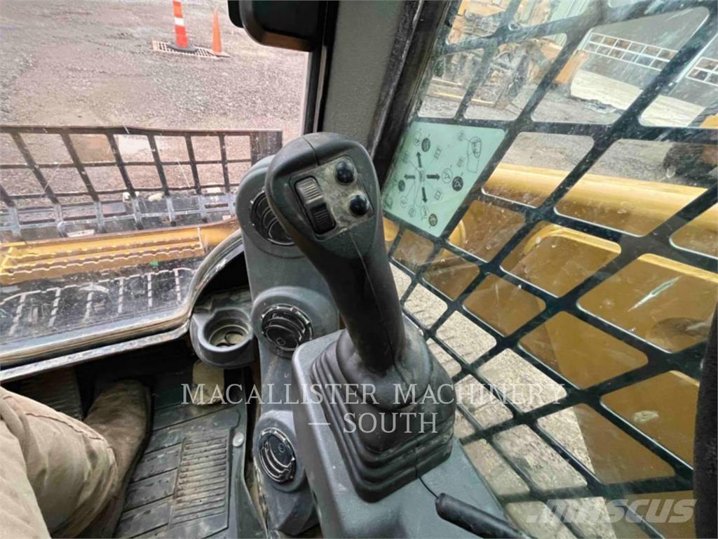 CAT 279D3 Utovarivači gusjeničari