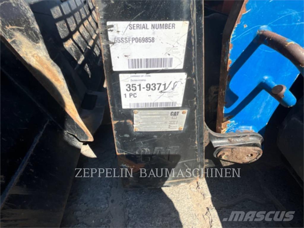 CAT 289D Skid steer mini utovarivači