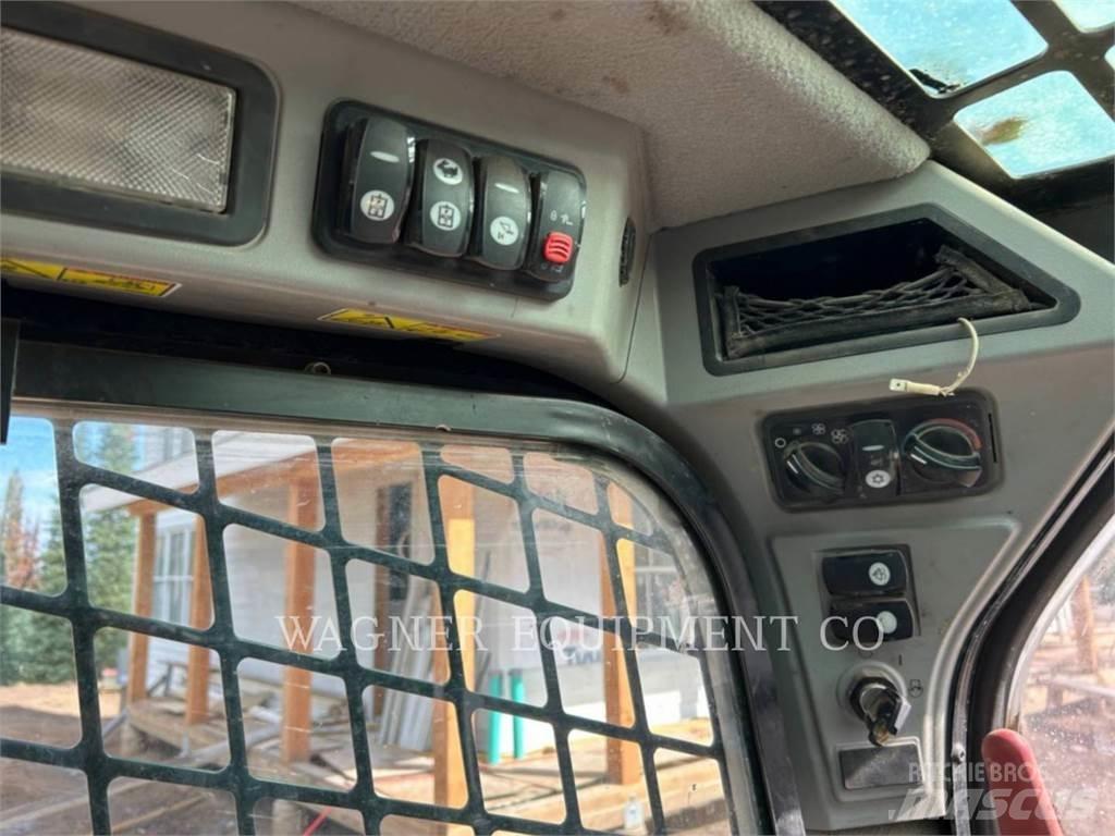 CAT 299D2 Utovarivači gusjeničari