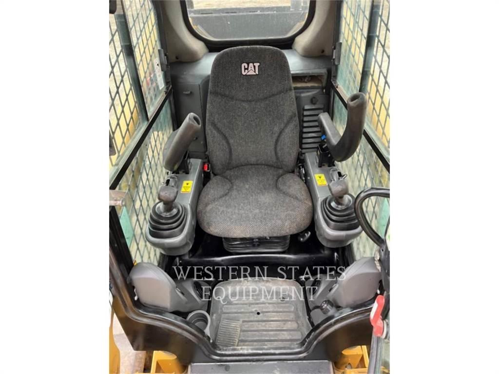 CAT 299D2 Skid steer mini utovarivači