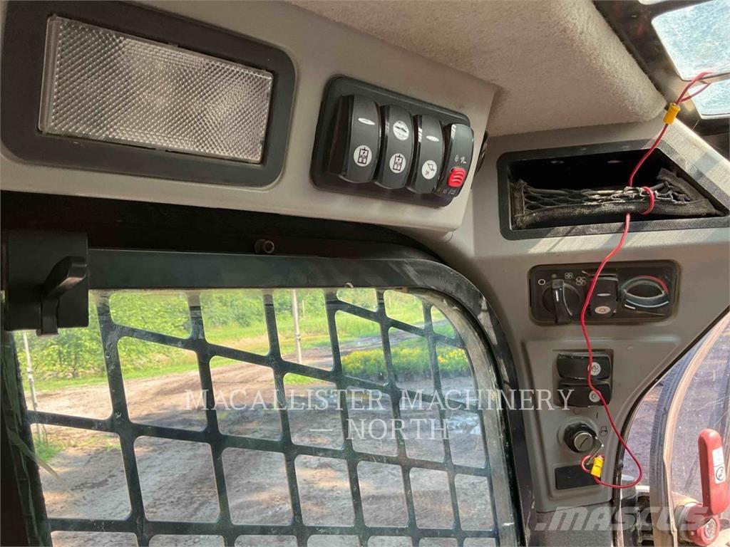 CAT 299D2 AHQ Skid steer mini utovarivači