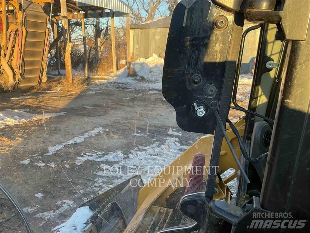 CAT 299D3 Utovarivači gusjeničari