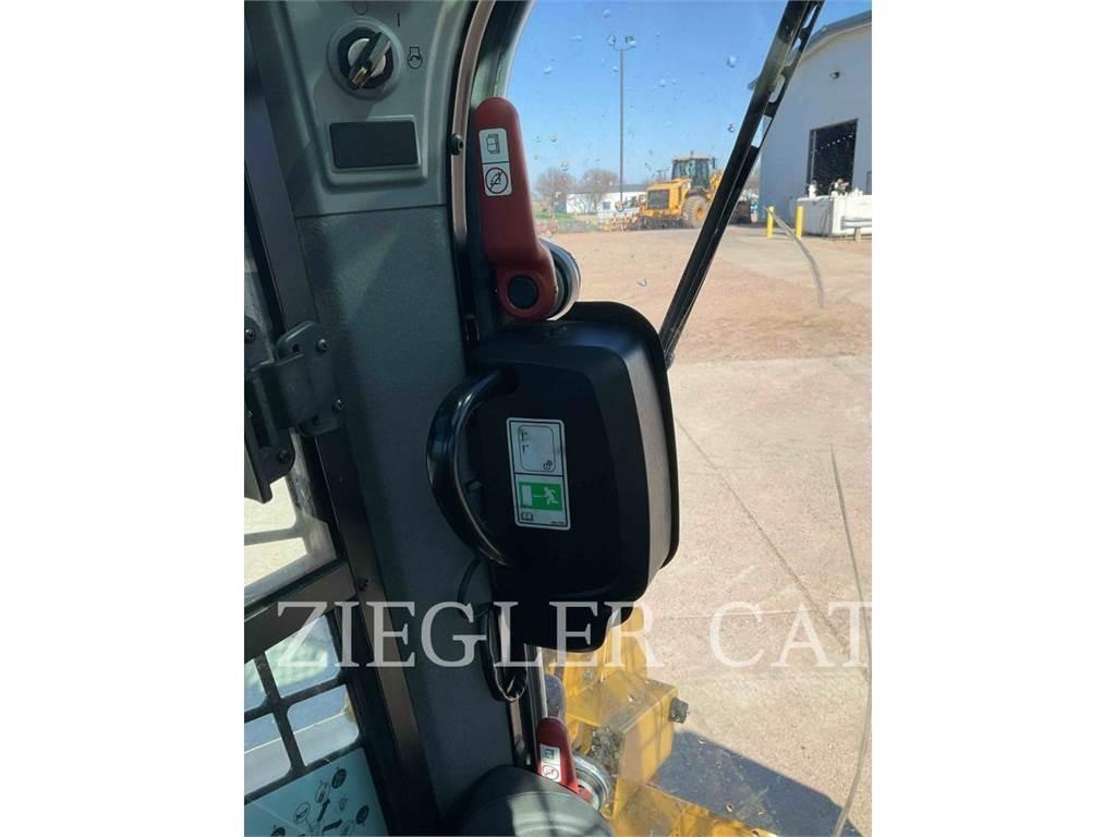 CAT 299D3 Utovarivači gusjeničari