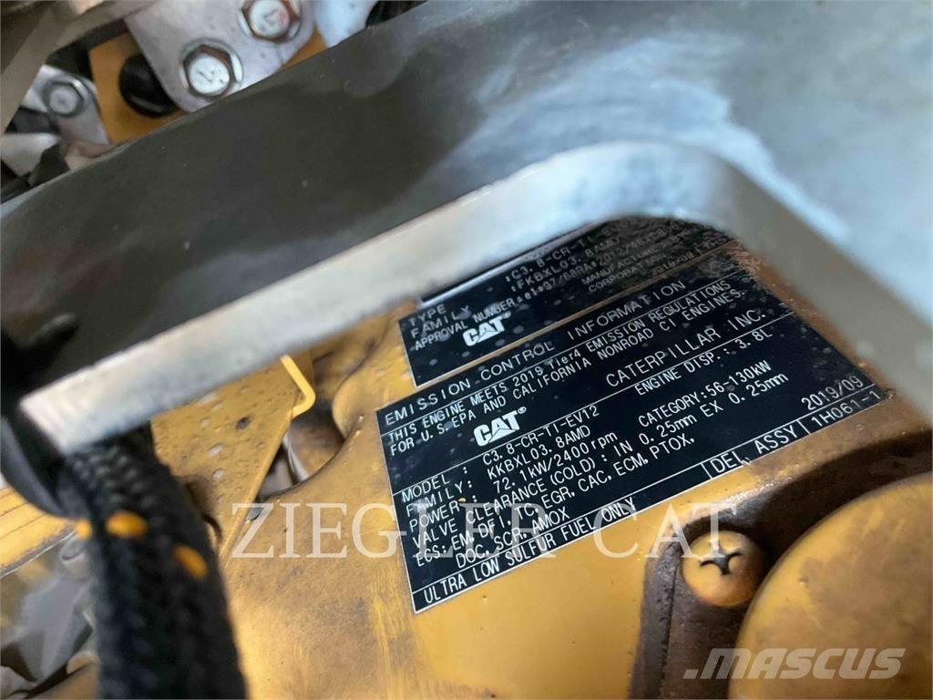 CAT 299D3 Utovarivači gusjeničari