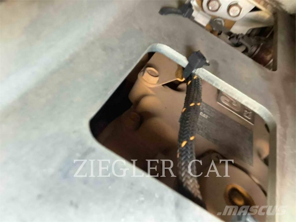 CAT 299D3XE Utovarivači gusjeničari