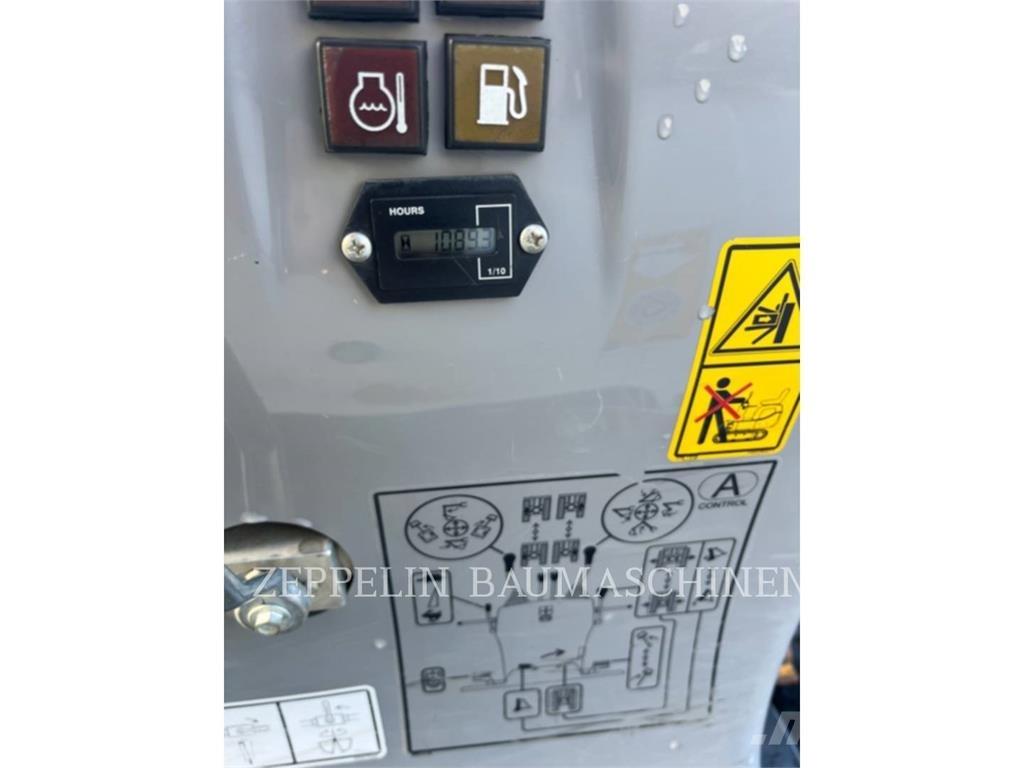 CAT 300.9D Bageri gusjeničari