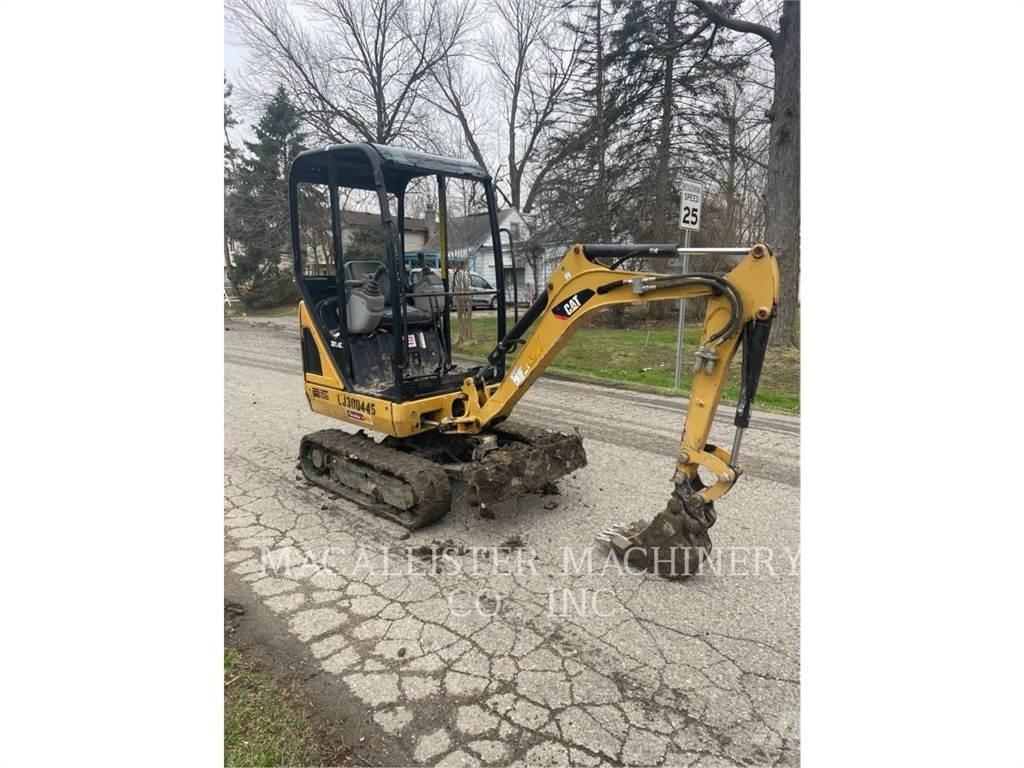 CAT 301.4C Bageri gusjeničari