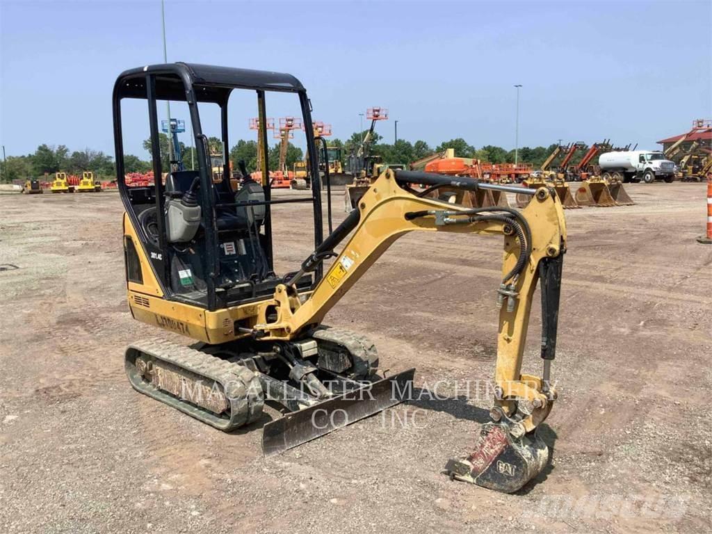 CAT 301.4C Bageri gusjeničari