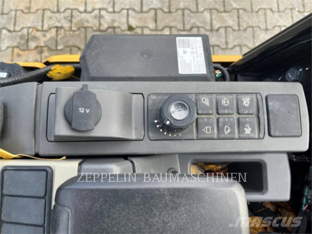 CAT 301.5-05A Bageri gusjeničari