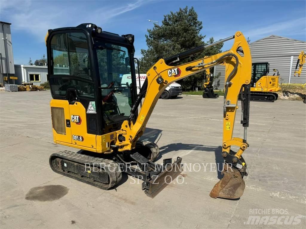CAT 301.6 Bageri gusjeničari