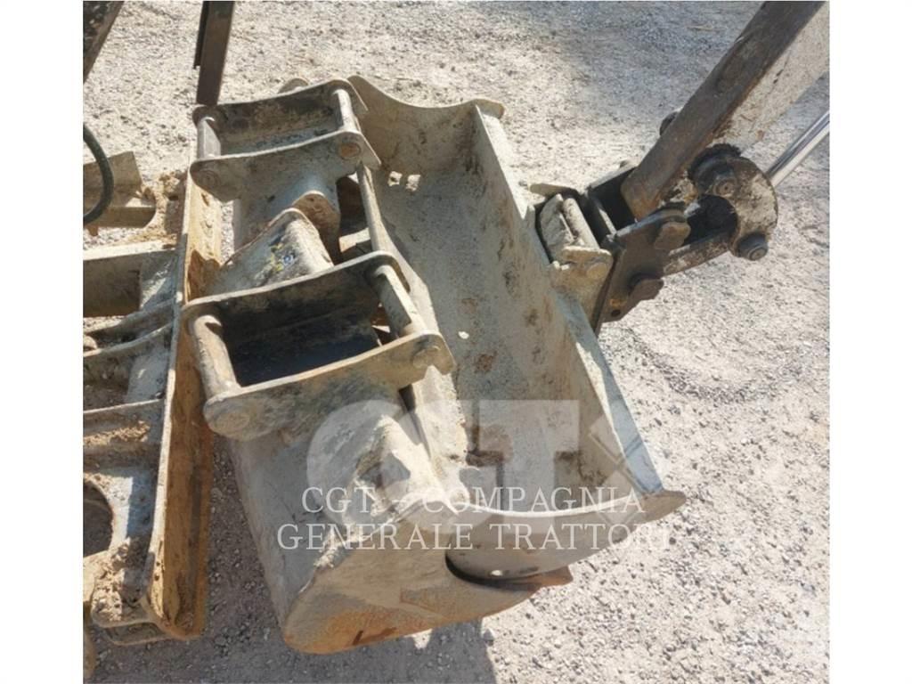 CAT 301.7D Bageri gusjeničari