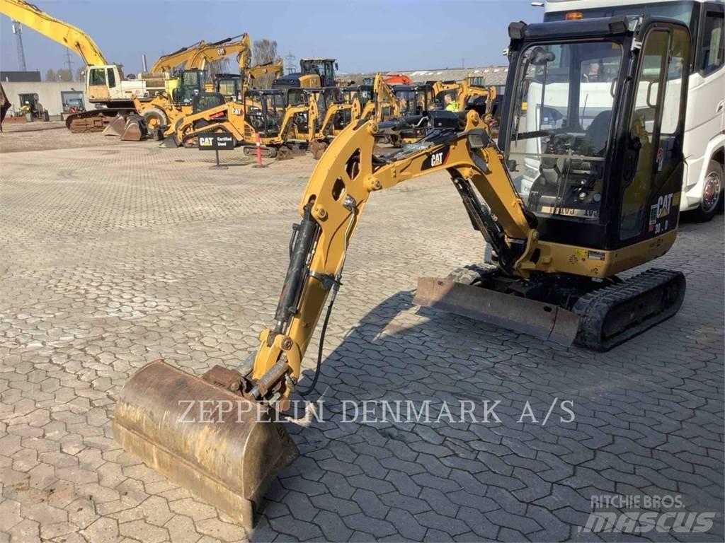 CAT 301.7D Bageri gusjeničari