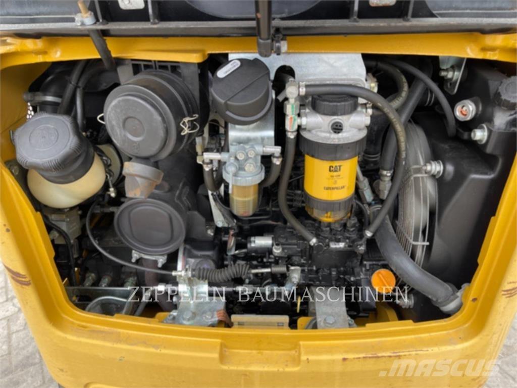 CAT 301.7D Bageri gusjeničari