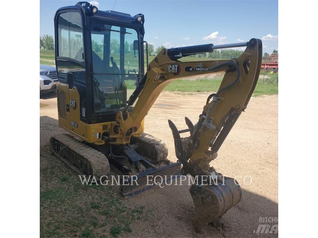CAT 301.8 Bageri gusjeničari