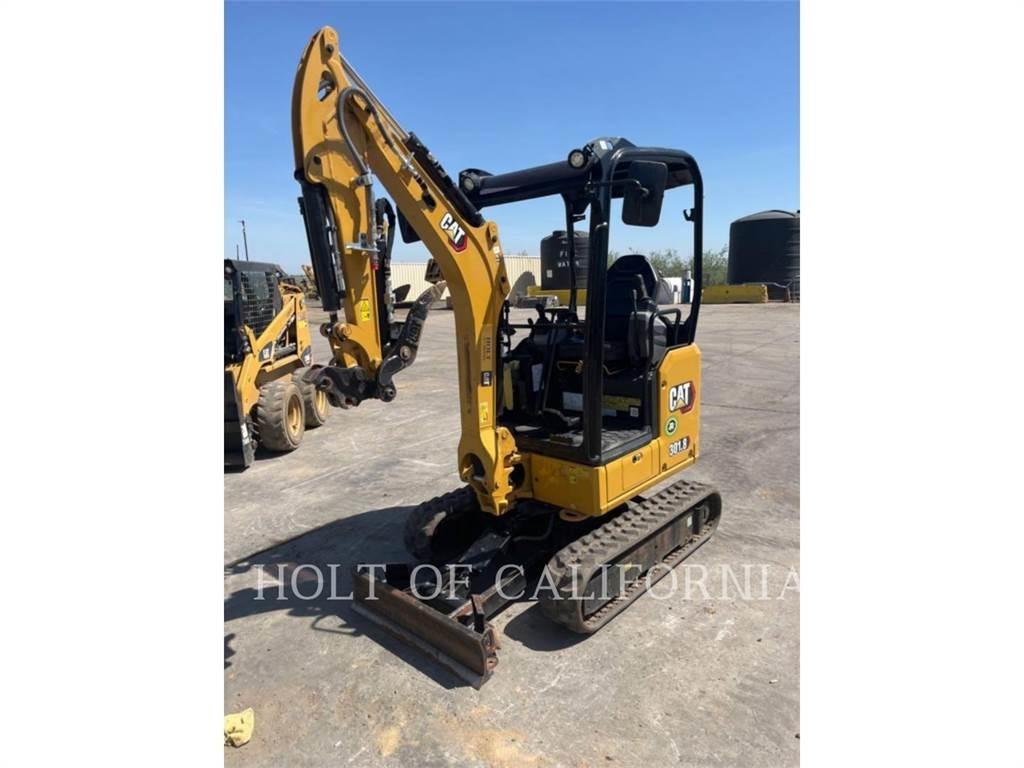 CAT 301.8 Bageri gusjeničari