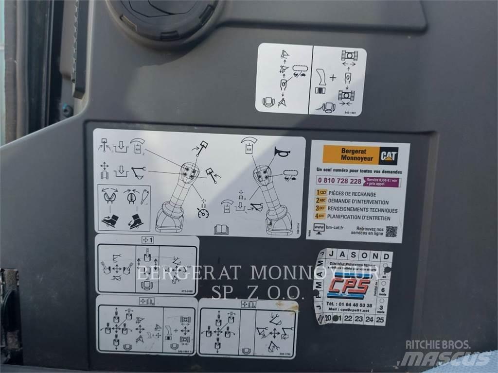 CAT 301.8 Bageri gusjeničari