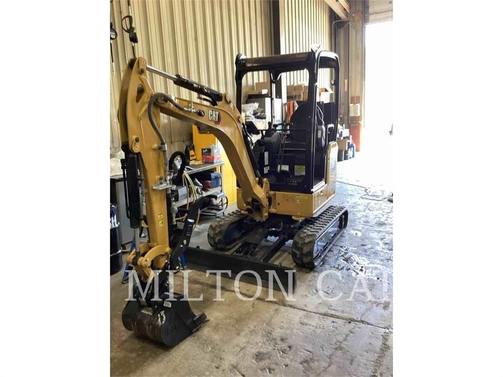 CAT 301.8 Bageri gusjeničari