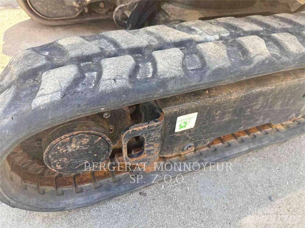 CAT 301.8 Bageri gusjeničari
