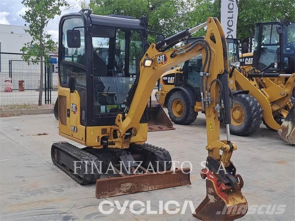 CAT 301.8 Bageri gusjeničari