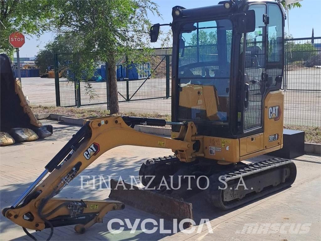 CAT 301.8 Bageri gusjeničari