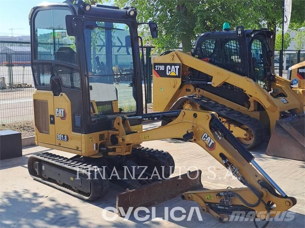 CAT 301.8 Bageri gusjeničari