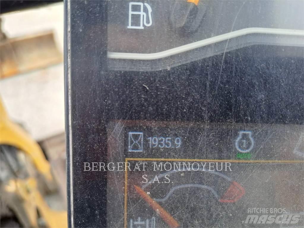 CAT 301.8 Bageri gusjeničari