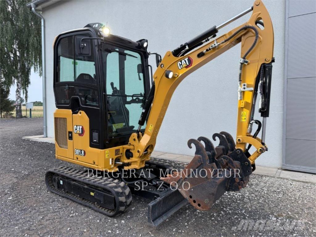 CAT 301.8 Bageri gusjeničari