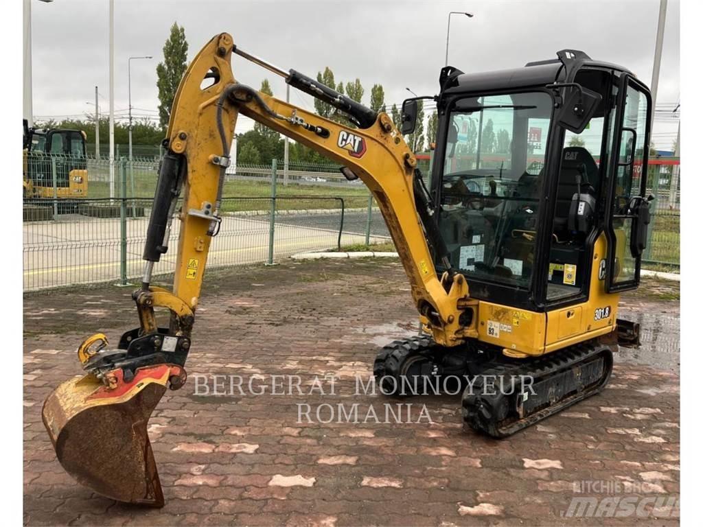 CAT 301.8-05 Bageri gusjeničari