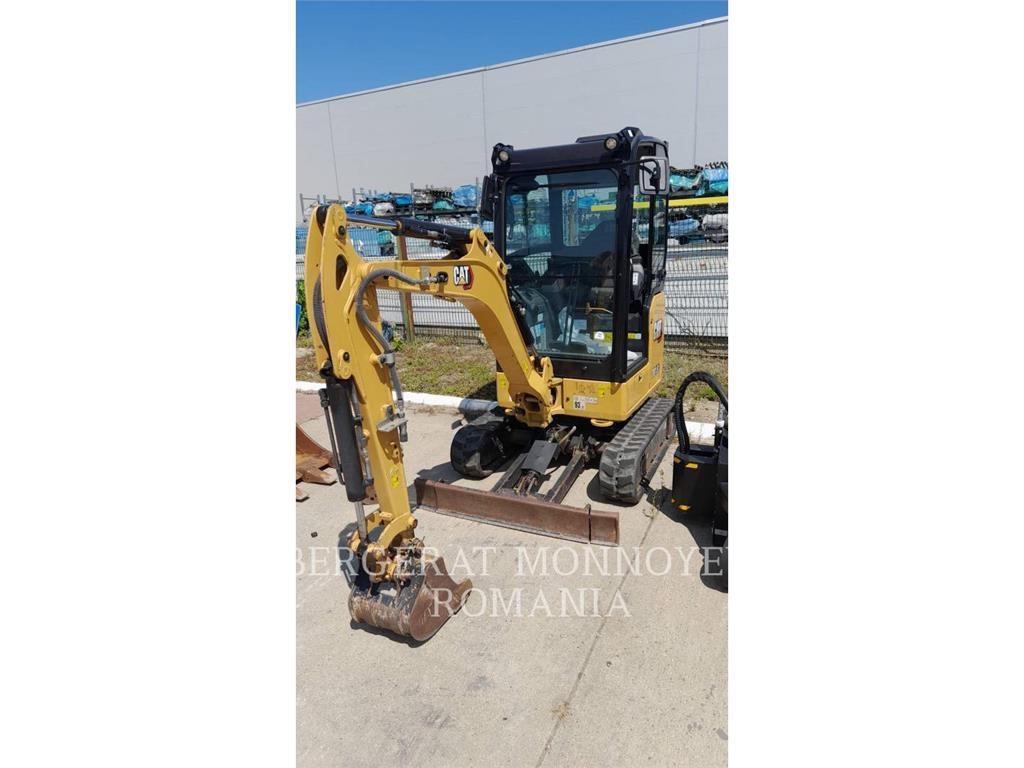 CAT 301.8-05 Bageri gusjeničari