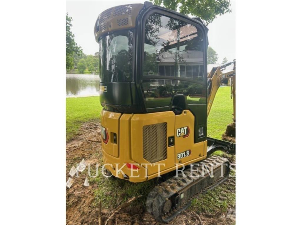 CAT 301.8-05 Bageri gusjeničari