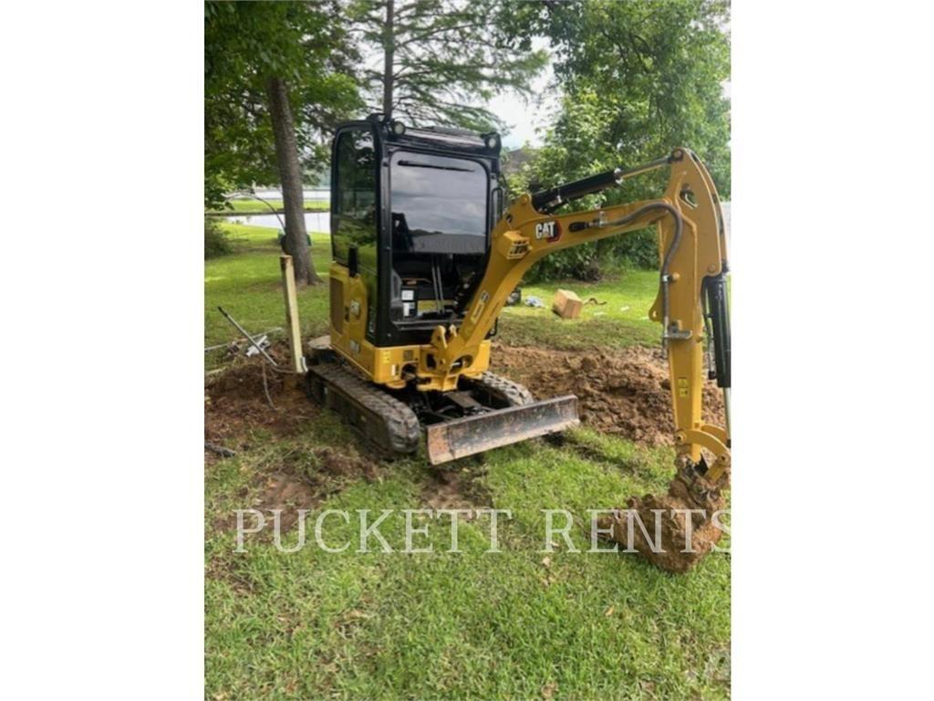 CAT 301.8-05 Bageri gusjeničari