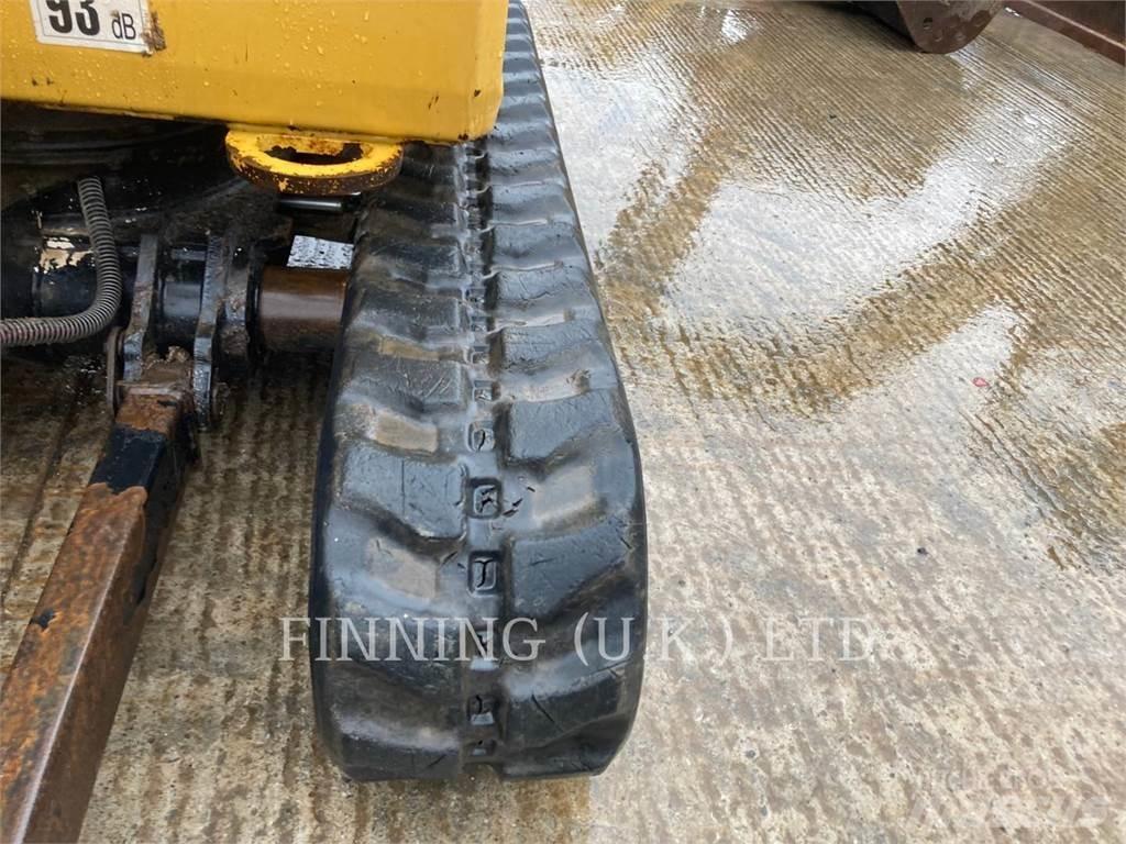 CAT 301.8-05A Bageri gusjeničari