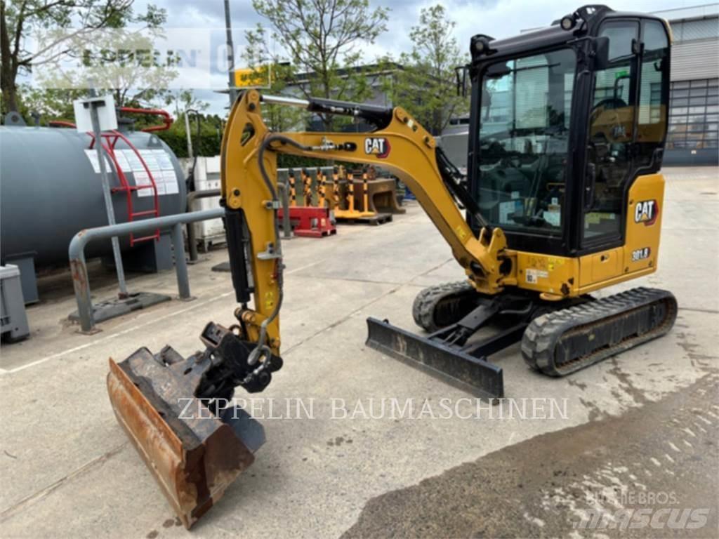 CAT 301.8-05A Bageri gusjeničari