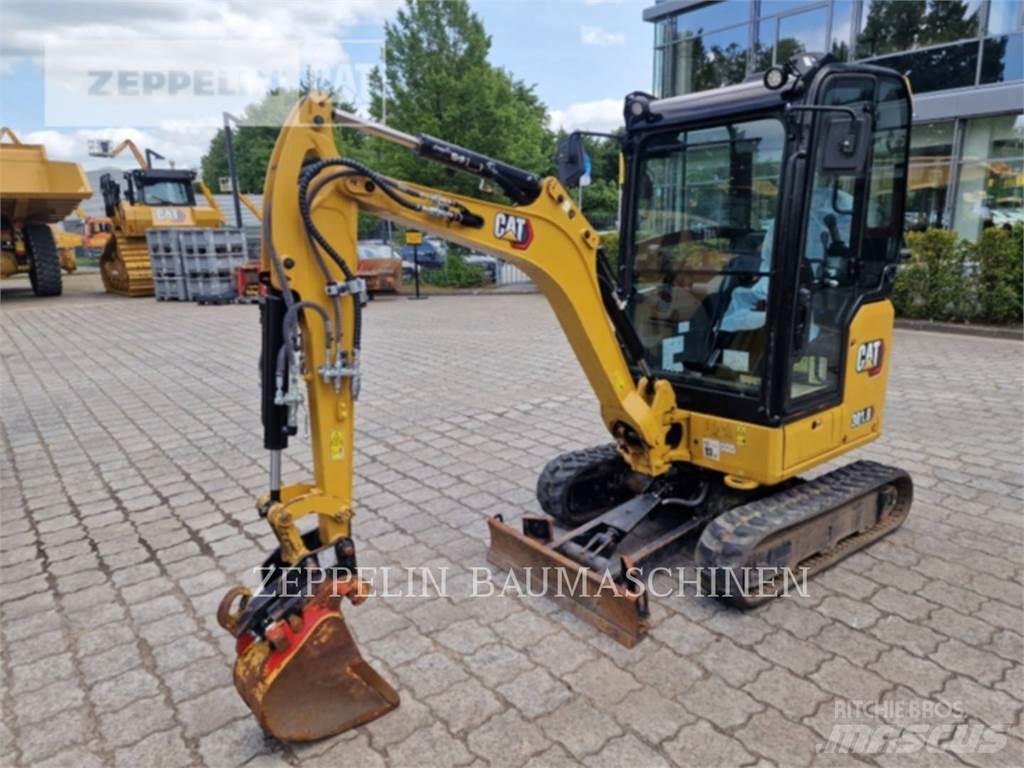CAT 301.8-05A Bageri gusjeničari