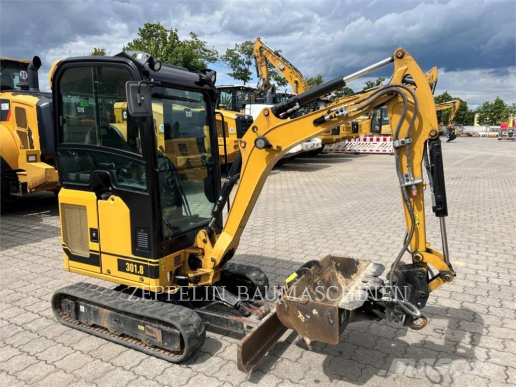 CAT 301.8-05A Bageri gusjeničari
