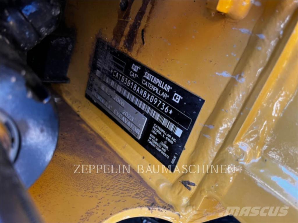CAT 301.8-05A Bageri gusjeničari