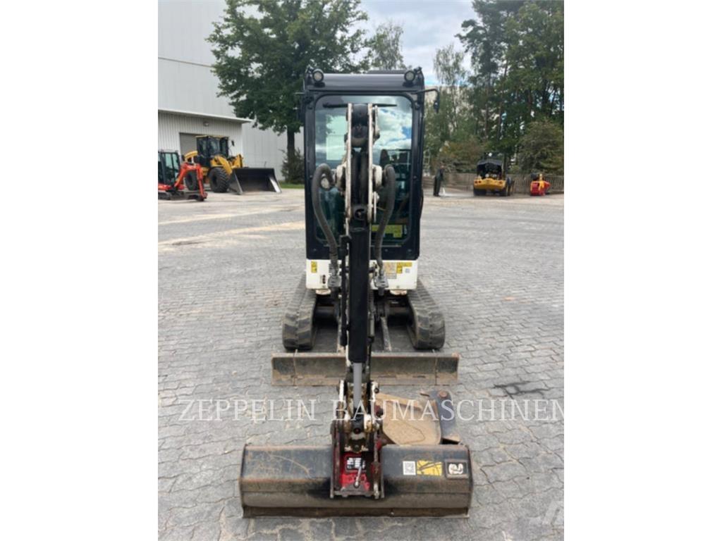 CAT 301.8-05A Bageri gusjeničari