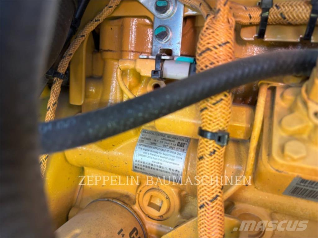 CAT 301.8-05A Bageri gusjeničari