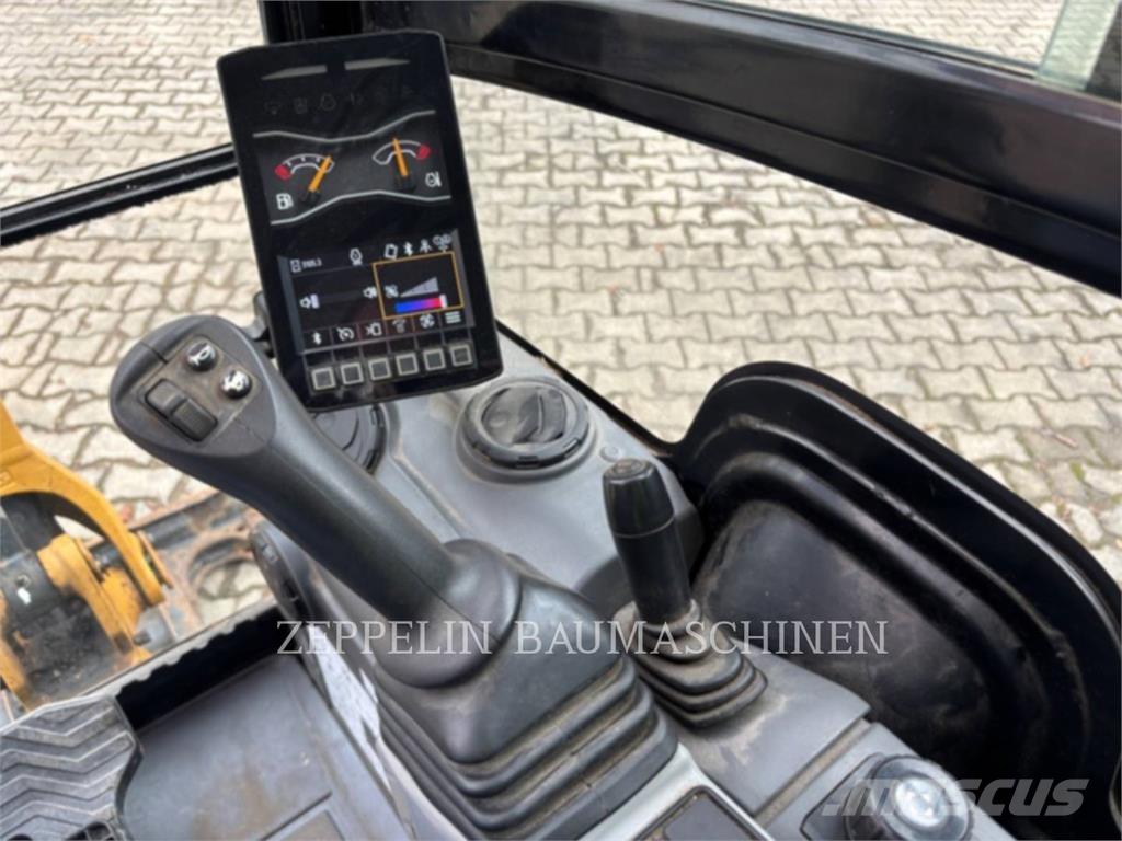 CAT 301.8-05A Bageri gusjeničari