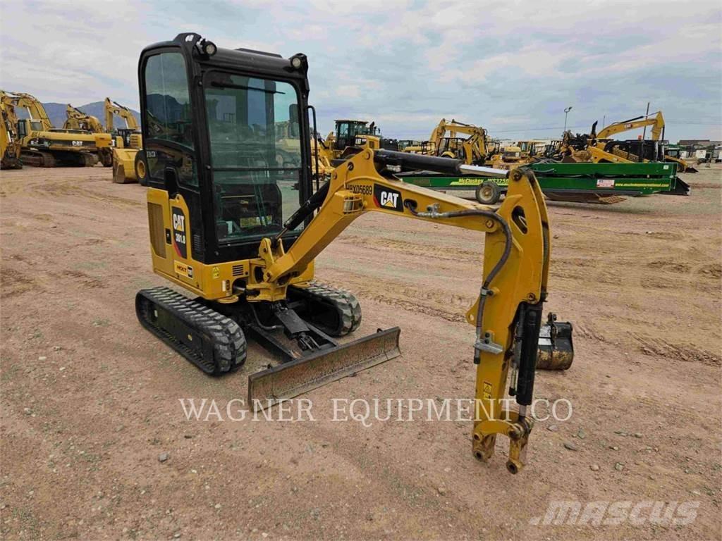 CAT 301.805 Bageri gusjeničari